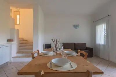 Image de Elegant Residence Ea Bianca 2 Bedroom Sleeps 6 Plus Extra bed Available