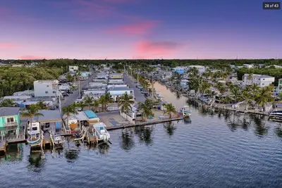 Image de Luxury Camping at Calusa