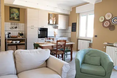 Casa DeLucie - Family friendly oasis in beautiful Acqui Terme. Close to all!