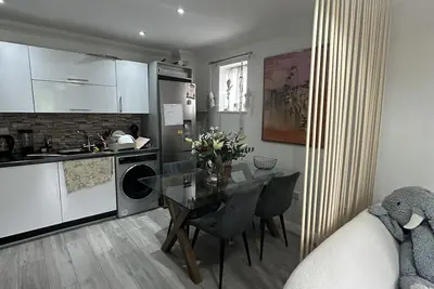 Image de Charming Mi Casa Es Tu Casa 2-Bed in Dagenham