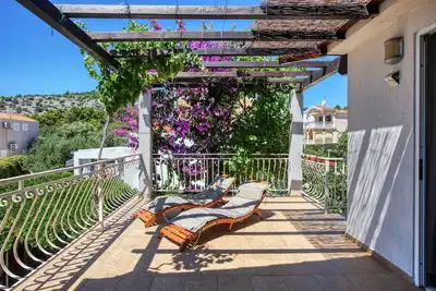 Image de Appartement de deux chambres avec la terrasse Razanj, Rogoznica (A-21529-a)