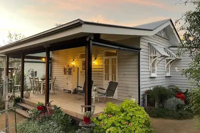 Image de Entire Boutique Home \"The Rustic Cottage - Canungra