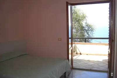 Villa Cecilia\/app. 2 en pleine nature et à 3 minutes des plages d'or du Cilento