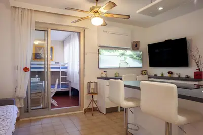 Image de Studio \"Proche des Plages\" avec loggia privée et Wi-Fi