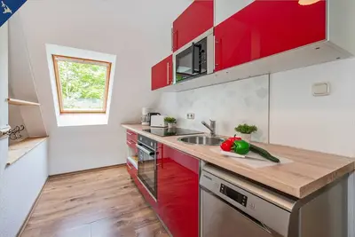 Image de GroĂźzĂĽgige Ferienwohnung in Ahlbeck in Zentraler Lage fĂĽr max 4 Personen