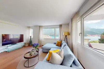 Image de The apartment is located in a prime location on the famous Via Serlas in St.