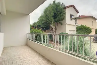 Image de F2 Cabine, Terrasse, Parking, Proximité Plage