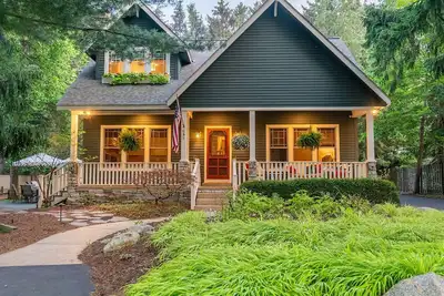 Image de Your Michigan Cottage Awaits!