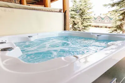 Image de This townhouse is a 3 bedroom(s), 2 bathrooms, located in Beaverdell, Bc.