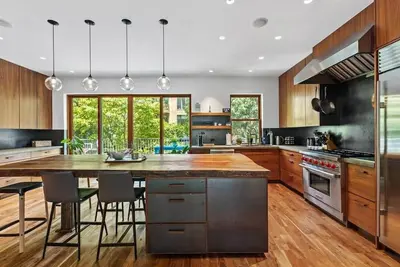 Image de Gates Grove by RoveTravel | 4br Renovated Triplex