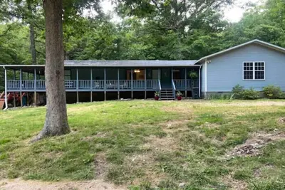 Flag Springs House - only 20 minutes from Branson