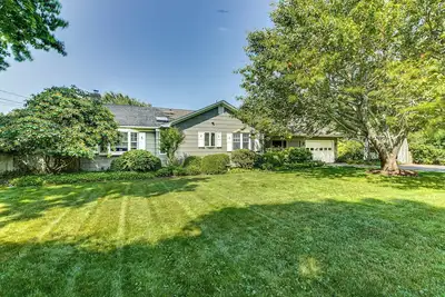 Image de Family friendly home, primo location in Amagansett!