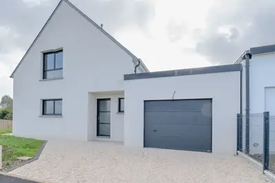 Image de Ty Nevez - Jolie maison neuve avec petite vue mer