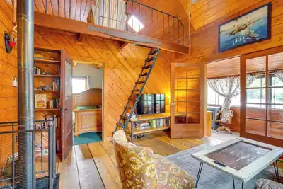 Image de Bisbee Vacation Rental w/ Mountain Views & Sunroom
