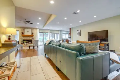 Image de Austin Home Near Zilker Park w/ Yard: Pets Allowed