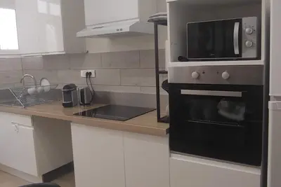 Image de logement au cœur du quartier vivant de Jonquière