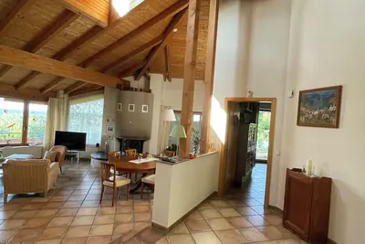 Image de Spacious panoramic villa, sauna sophisticated furnishings, view of the mountains