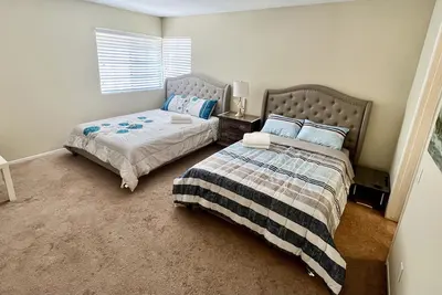 Image de Promo 15% Weekly / 30% Monthly Discount\nCozy Vacation TownHouse 3bds with 2 bath