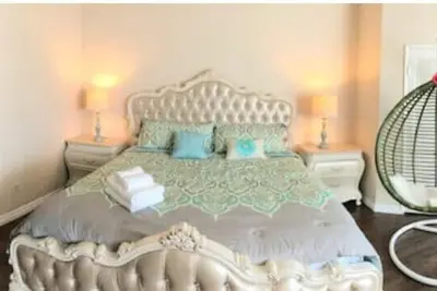 Image de Promo 5% Weekly \/10% Monthly Discount\nSummer Special Comfort townhouse 4be\/2. 5ba