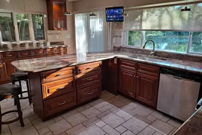 Image de Lake Front Charming Pinellas Park Ranch
