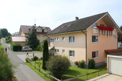 Image de Appartement \"Haus Braun\" avec jardin partagé, balcon et Wi-Fi