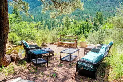 Image de Easy Access to Trails and Town
