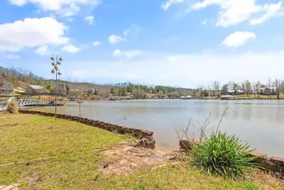 Image de Roost: 5  Br, 5. 5  Ba House in Double Springs, Sleeps 20