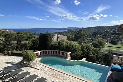 Image de Vue Baie de St Tropez Piscine privée 8 personnes