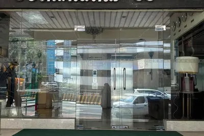 Image de Modern-contemporary hotel set-up. \n