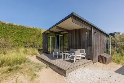 Image de Lodge confortable à Bloemendaal au bord de la mer