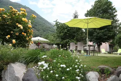 Image de Appartement \"Petit Vignemale\" avec vue sur les montagnes, jardin partagé et Wi-Fi