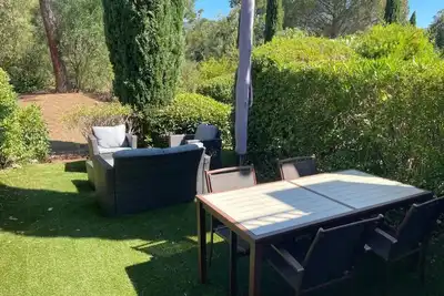 Image de Maison de la Pinède, 2 Chambres, Les Restanques du Golfe de St Tropez.