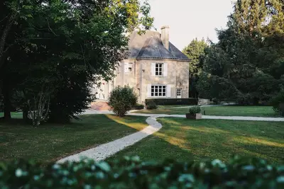 Image de Château du Mesnil-Véneron, proche des plages du Débarquement.