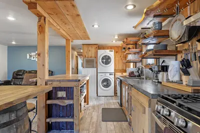 The Moutain Getaway, pet friendly home