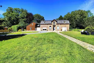 Image de Maison du bien-être avec son sauna extérieur