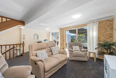 Image de Ocean Shores 2 - 2/12 Paragon Ave, South West Rocks