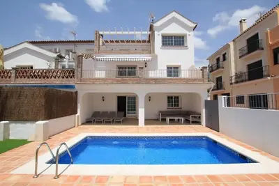 Image de Benahavis Village house with private pool sleeps up to 8