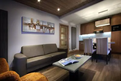 Image de Wifi, remise en forme, piscine, sauna, hammam, balcon, télévision, 86m², Alpe d'Huez