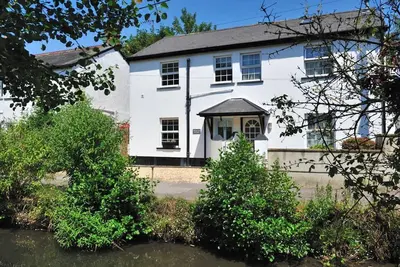 Image de River Lym Cottage, pet friendly, with a garden in Lyme Regis