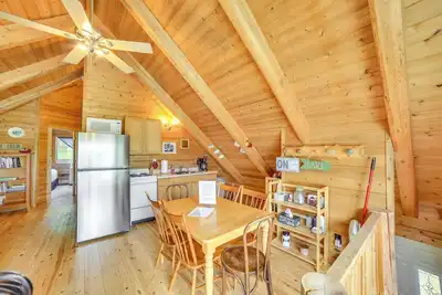 Image de Lakefront Cabin w\/ Dock & Trails, Mins to Town!