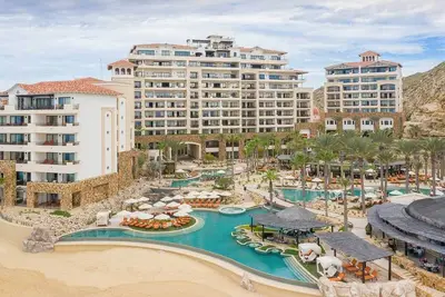 Image de Ocean Front Studio Suite w/ Kitchen and  Private Airport Transportation