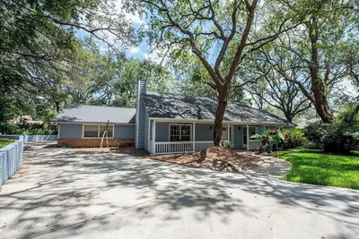 Image de Rv In Orlando, Close To Everything