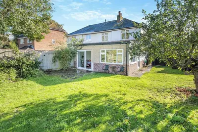 Image de Cosy three-bedroom holiday home on Hayling Island.