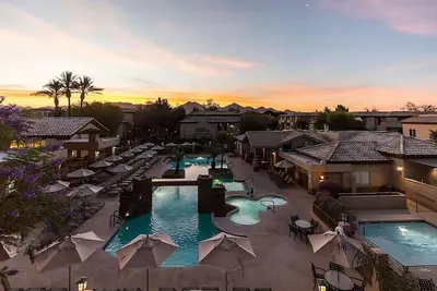 Image de A Place You'll Surely Enjoy! Full Kitchen, Swimming Pool, Free Parking!