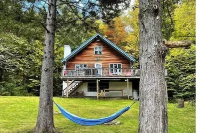 Image de Beautiful 6 Bedroom Ski Lodge minutes to Mt. Snow