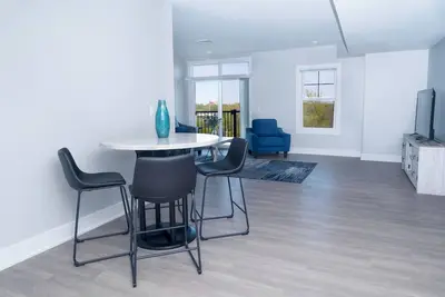 Image de New condo on Canandaigua Lake!