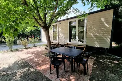 Image de Mobil-home Confort 29m² - 2 chambres + Terrasse + Tv + Clim 4 personnes