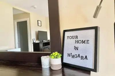 Image de Your Hotel Room In Thorold.