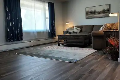 Image de Catch and Release Retreat - Enjoy a cozy stay w\/our Ergo beds in each room.