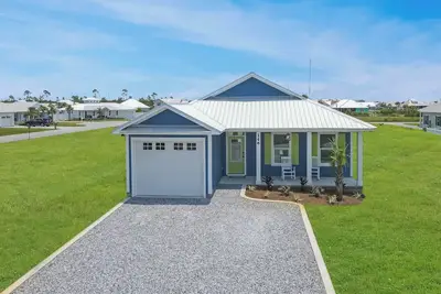 Image de Tropical Retreat, 3bd/2ba, Community Pool, Pet Friendly!